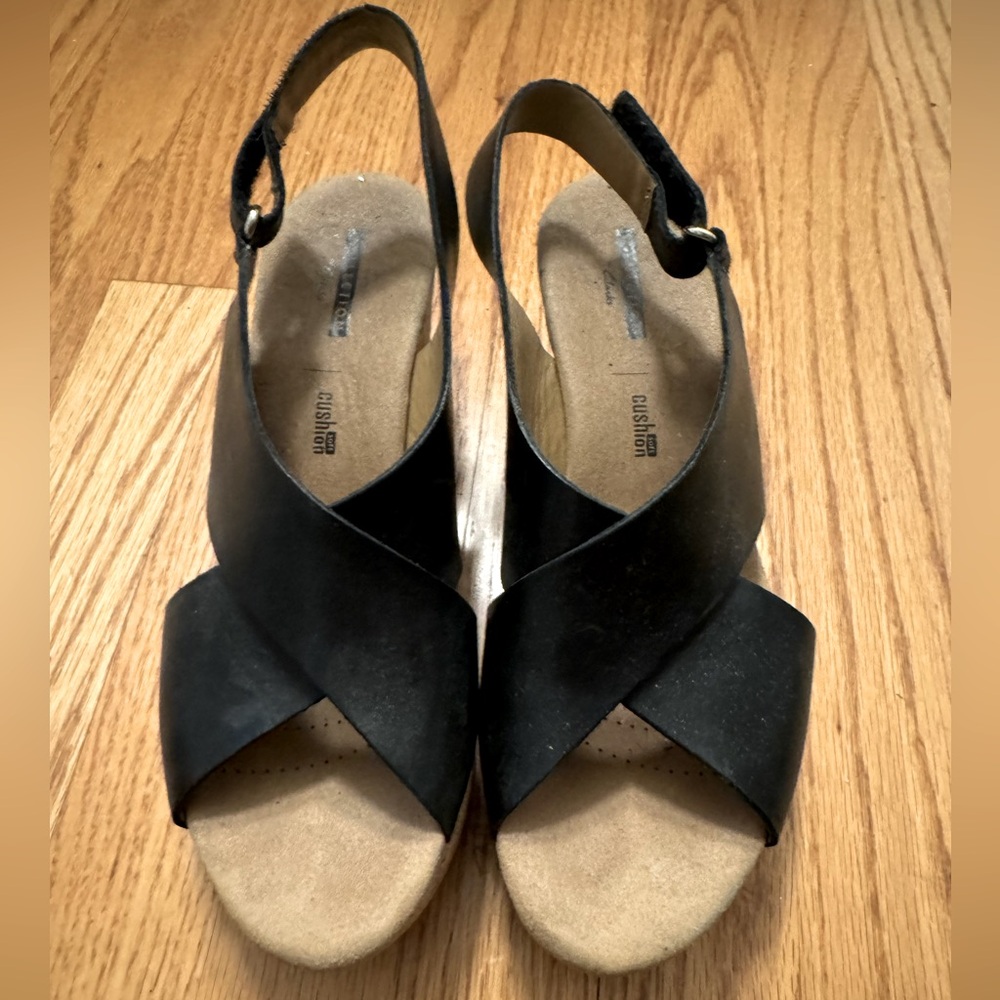 Clarks Annadel Eirwyn Black Leather Wedge Sandals sz 8